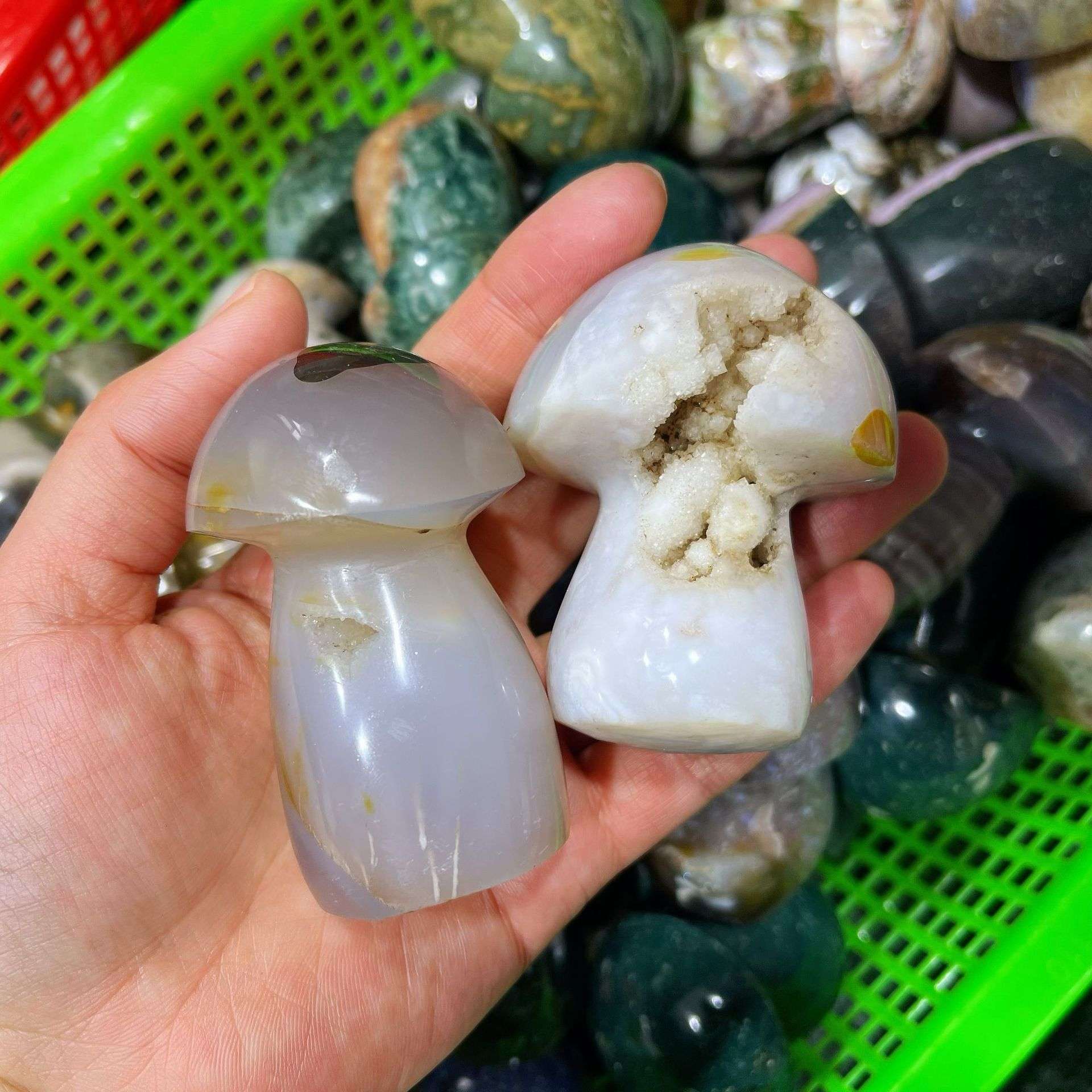 天然海洋碧玉蘑菇海洋玛瑙小蘑菇雕刻件家具办公摆件水晶小饰品