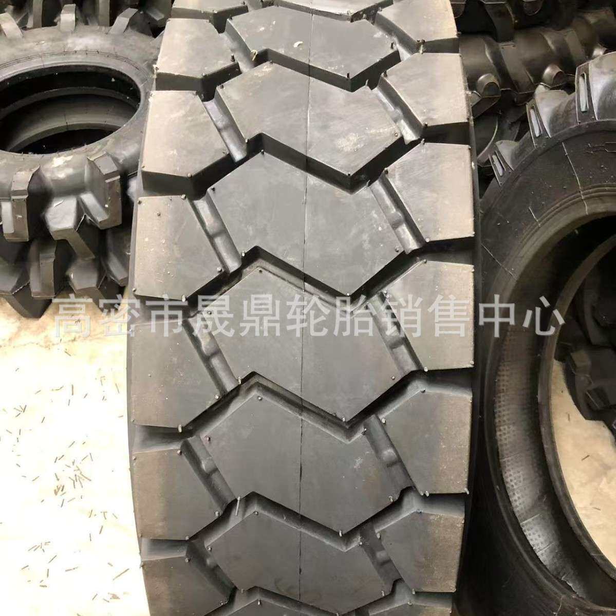 40*12.5-20黄海橡胶可填充聚氨酯实心矿用矿井工程轮胎34*11.5-16