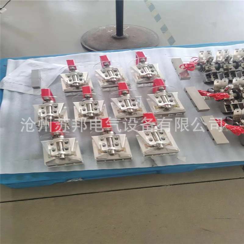 刷握 东方发电机铸铜三孔铜刷架发电机刷握直流电机刷握碳刷架