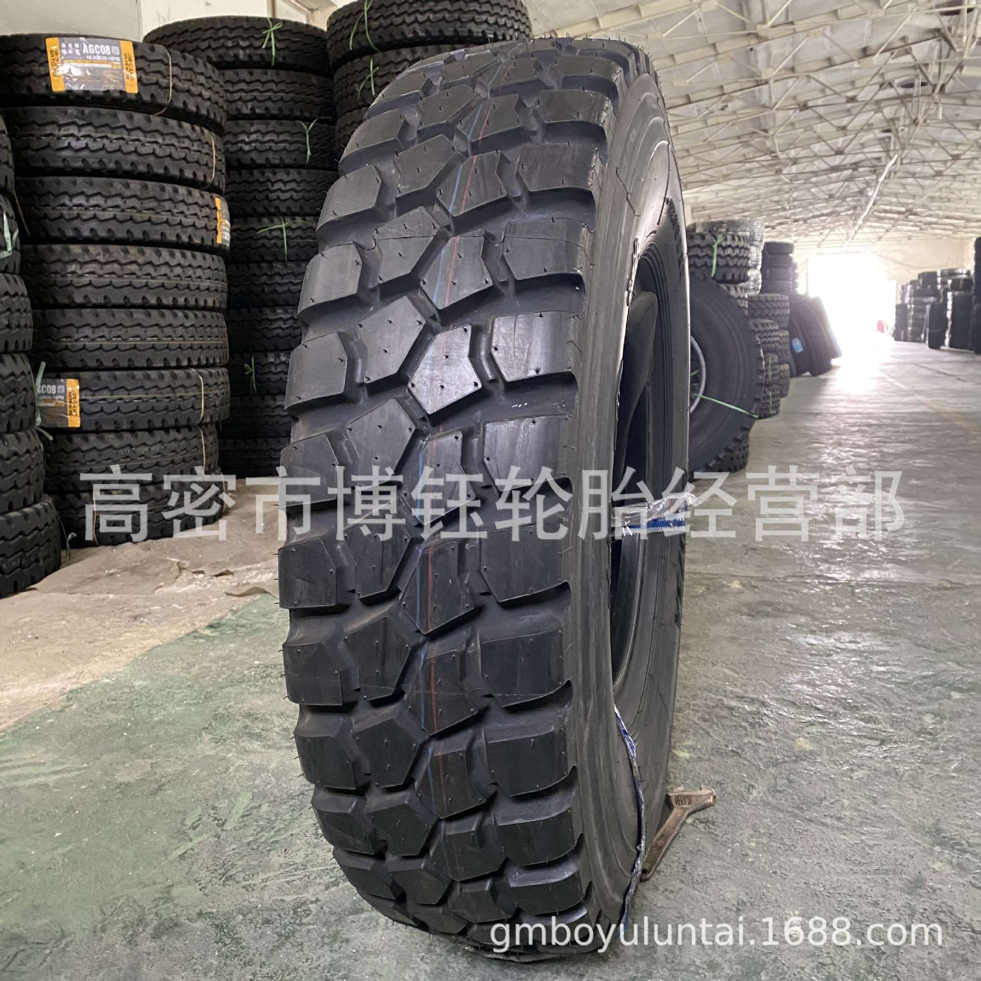 前进1200R20 GL073A花纹全钢卡货车轮胎1400R20运输车轮胎18层级