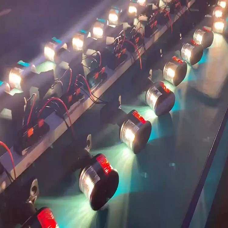 固定底座4英寸E011185D 1海里 LED航行灯信号灯LED导航三色灯