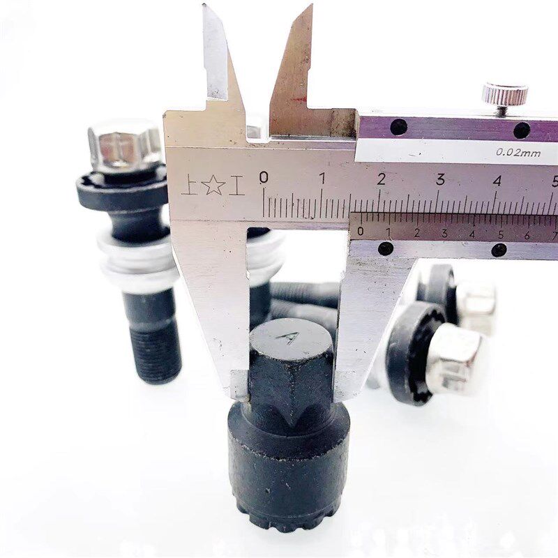 M15x1.25适用于新p款奔驰防盗螺丝螺帽螺母套筒工具A0009904418