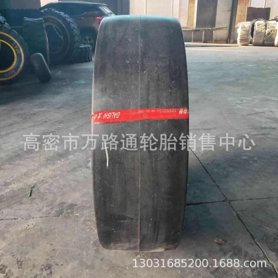 900-20光面 压路机13/80井下铲运机10.0012.00-20轮胎9.75-15/16