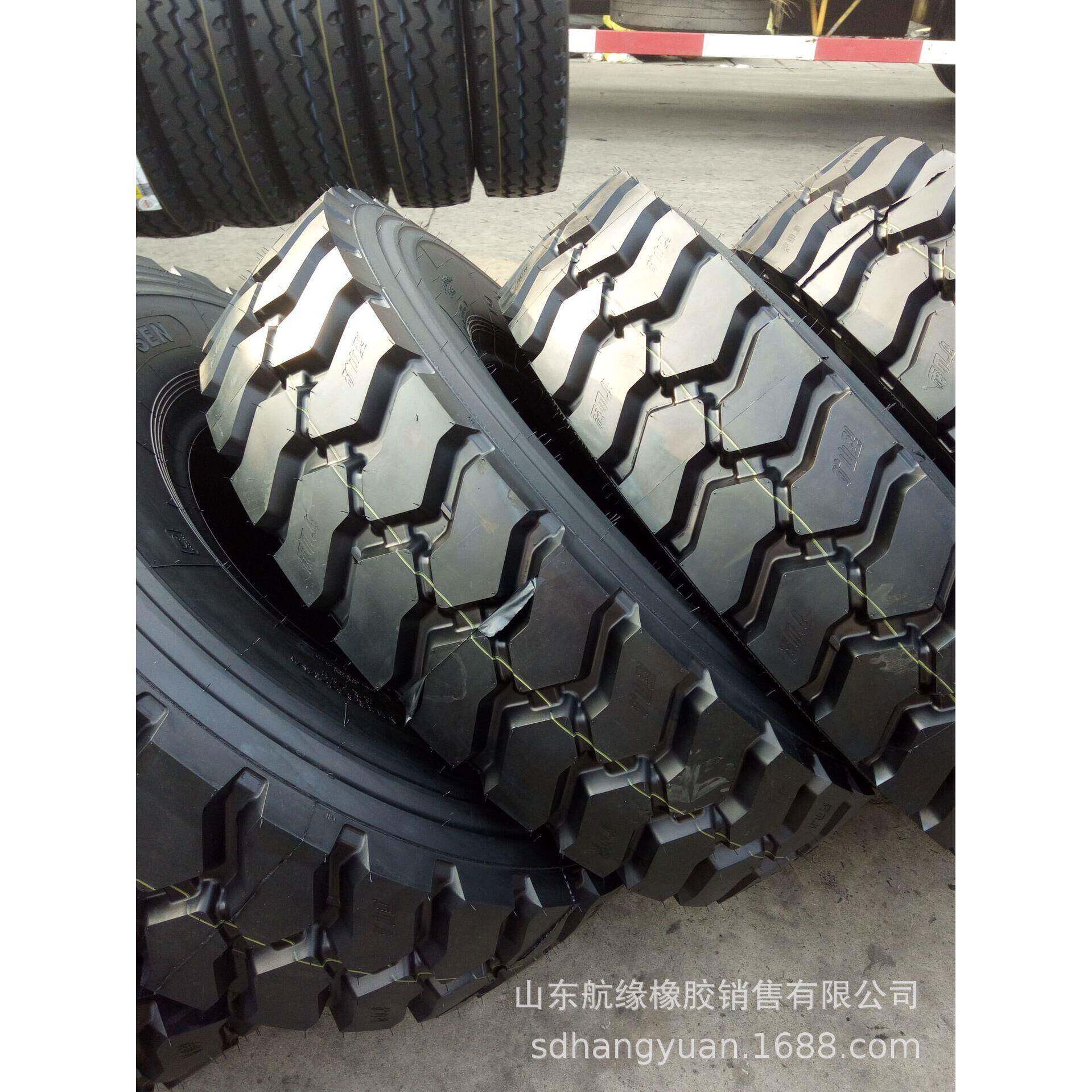 三泰全钢丝轮胎 825R20 ST986 矿山重载卡车子午线胎出口内销现货