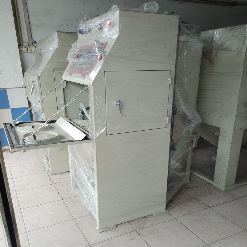 手动喷砂机小型箱式密封无尘z除锈去毛刺光视干式喷砂机打砂机