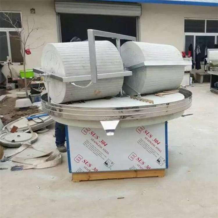 黄豆磨面电动石碾 家用碾磨辣椒面设备 加工艾绒粉机器