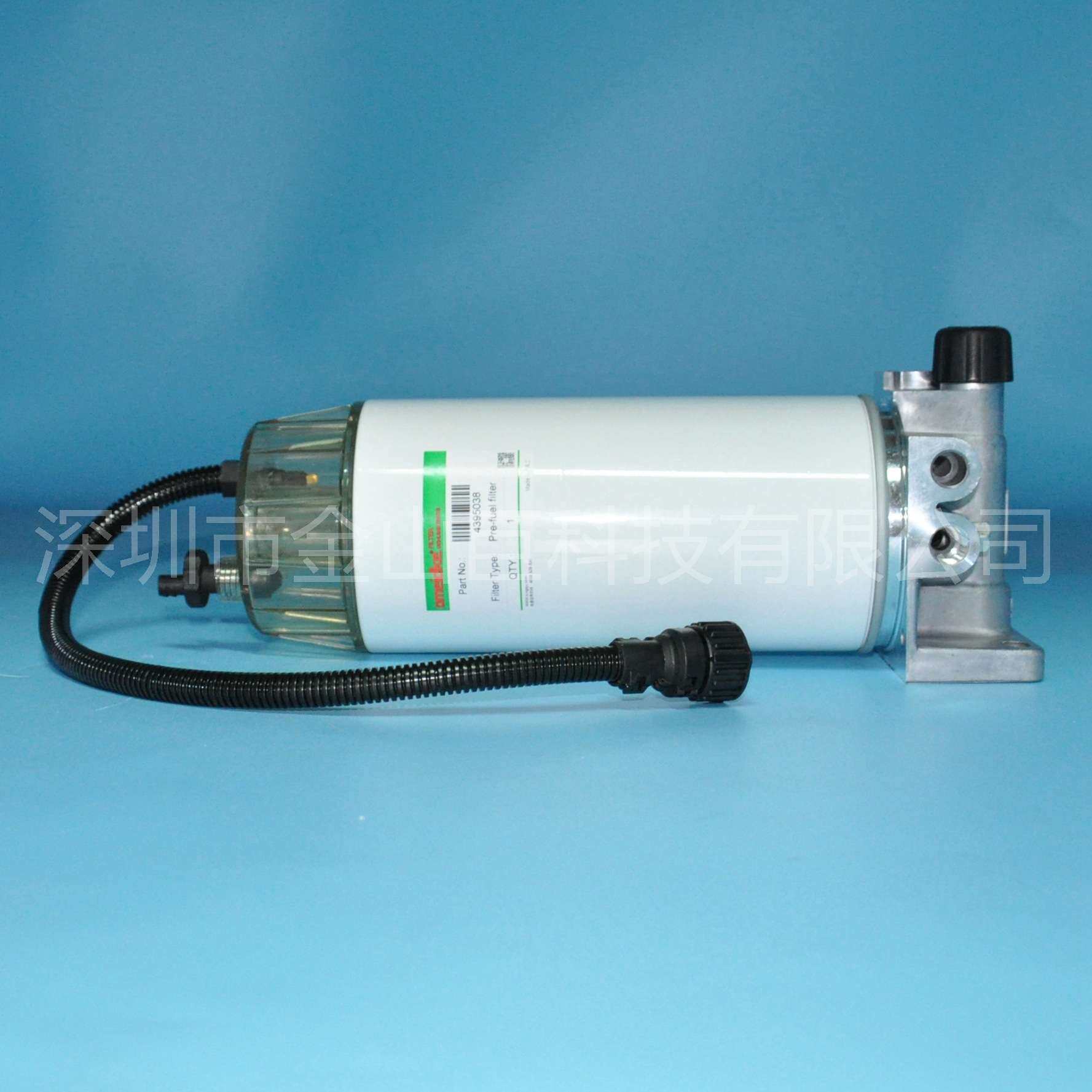 金山巨1104D-E44T/E44TA 1106D-E70TA发动机油水分离器4395038