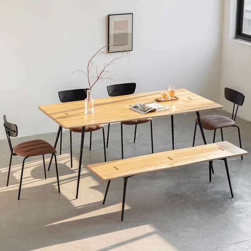 北欧复古实木餐桌家用橡木饭桌小户型铸铁工业风表情长凳桌椅组合