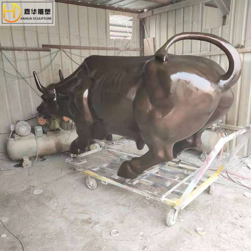 玻璃钢牛雕塑广场大型华尔街牛雕塑仿真动物铸铜牛仿铜装饰大摆件