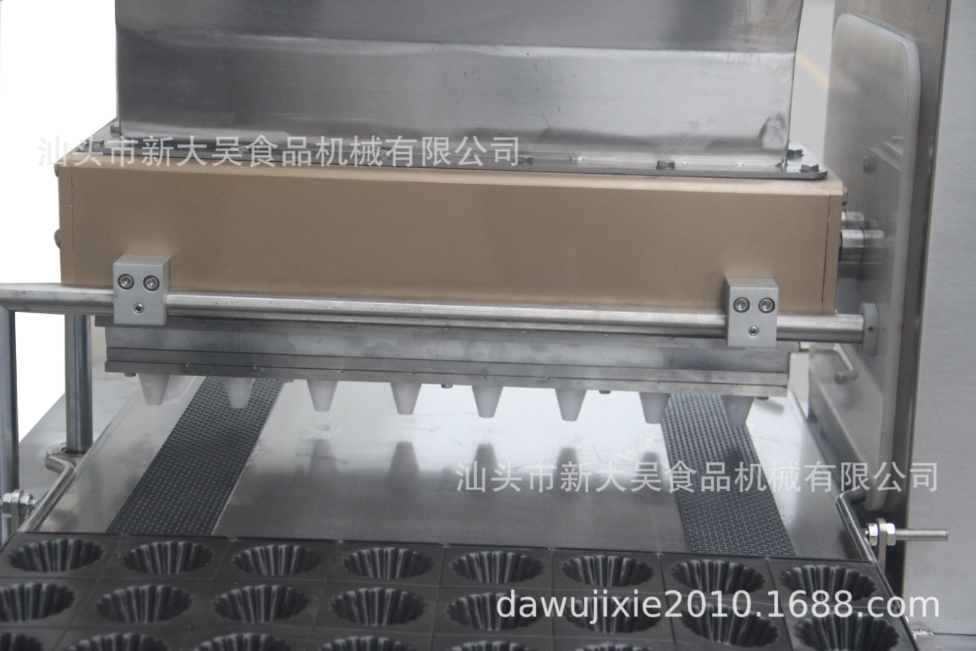 米糕定量注浆自动成型充填机