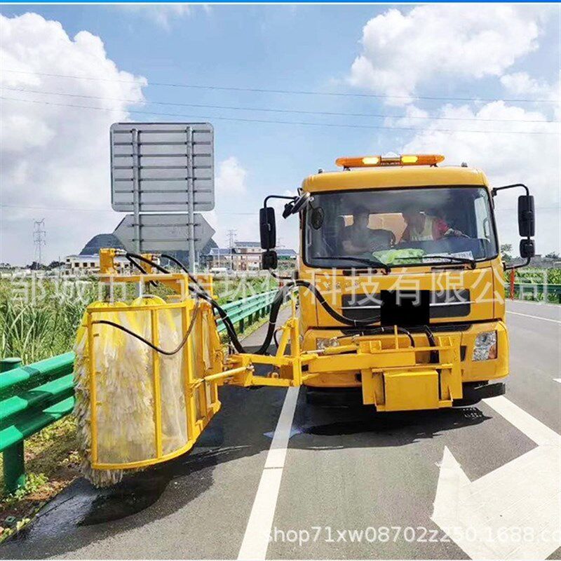 城市护栏清洗机高速公路防撞养护护栏G板清洗设备环卫自动清洗滚