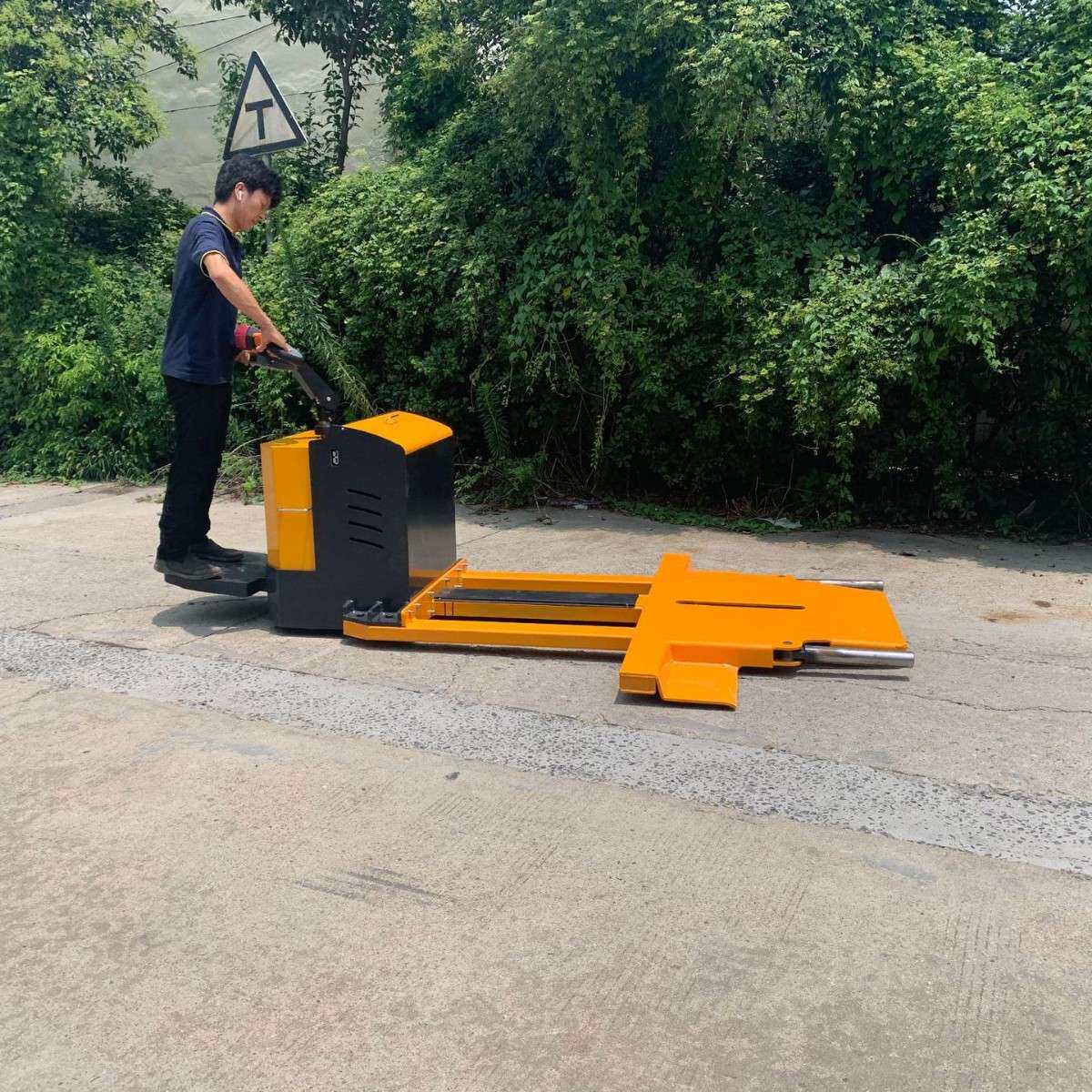 电动液压汽车移车器小区物业车辆挪车器道路汽车清障移位器