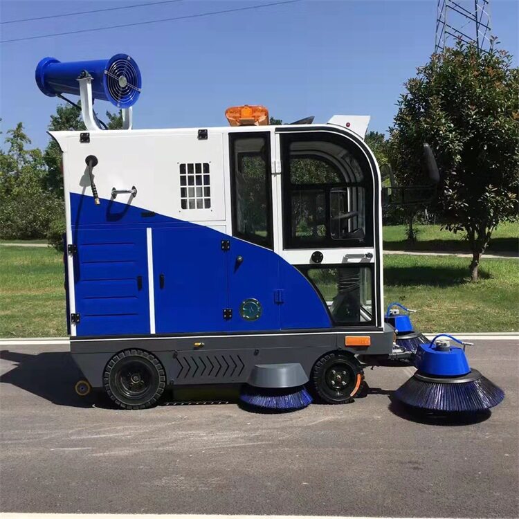 成德 户外大型厂区吸尘扫地车 路面树叶垃圾清扫车