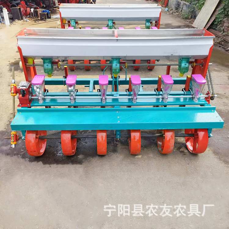 石家庄小四轮带4行油菜播种机高粱谷子精播机8行白菜胡萝卜免间苗