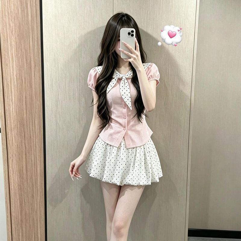 法式甜美风波点花苞半身