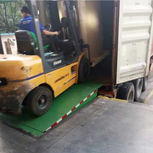 厂家直销月台高度调节板叉车装车斜坡仓库货台升降机固定卸货平台