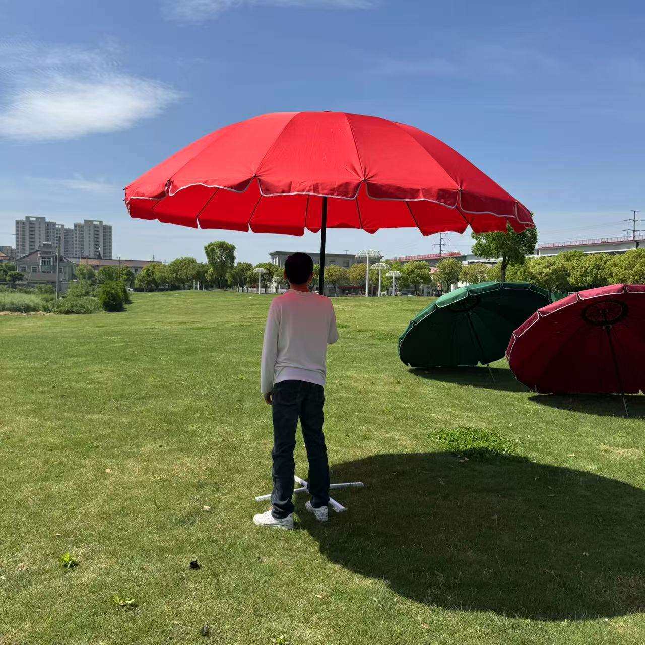 户外遮阳伞大号太阳伞防晒隔热圆伞摆摊大雨伞地摊专用伞加厚雨伞