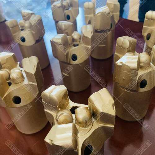 三翼金刚石钻头PDC复合片胎体钻头煤层岩石钢体φ75金刚石钻头