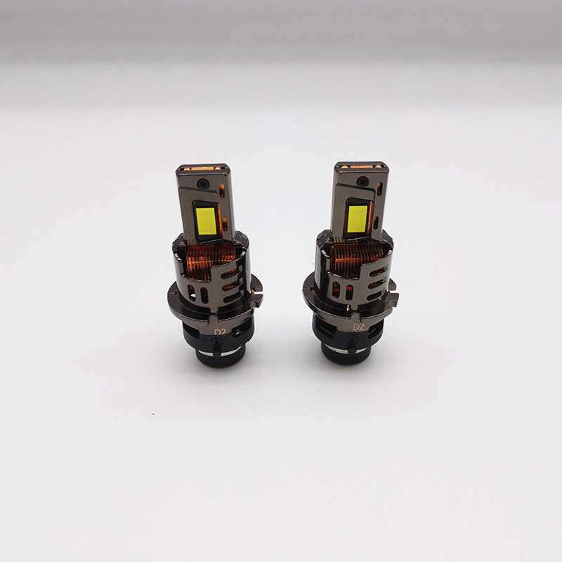 汽车LED大灯直插式D2S D4S LED灯泡替换原装氙气灯泡30芯灯珠