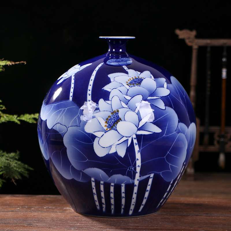 手绘青花石榴瓶 景德镇中式客厅家居工艺品 瓷器仿古玄关办公摆件