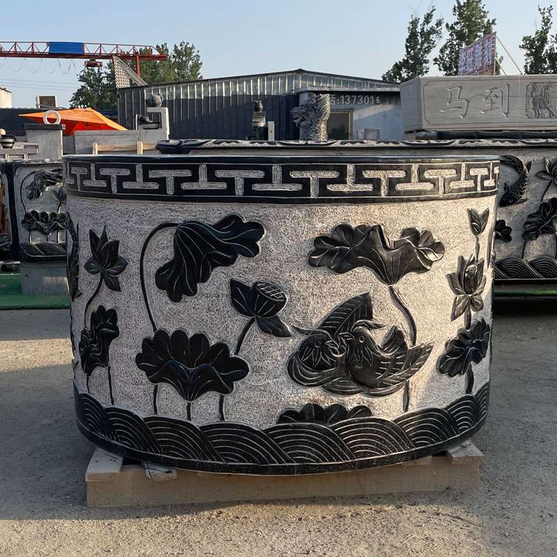 石雕鱼缸户外庭院青石水缸仿古石缸花盆荷花缸圆形石缸养鱼养花缸