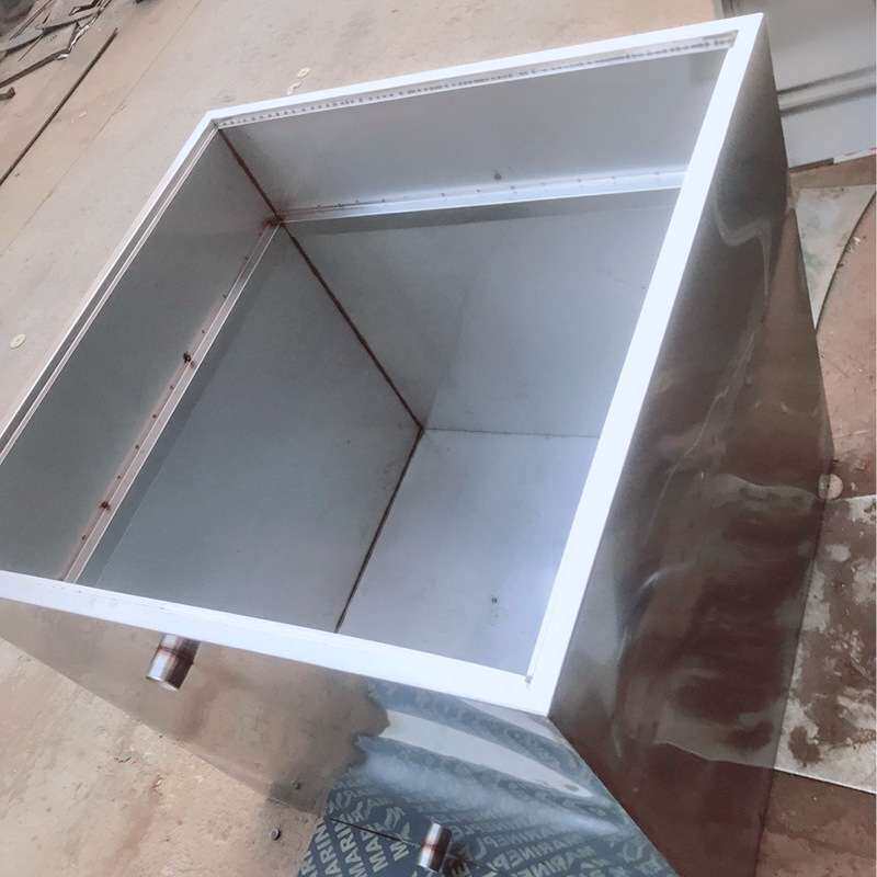 厂家供应金属水箱,不锈钢油水分离器,存水箱 洗菜刷碗金属池