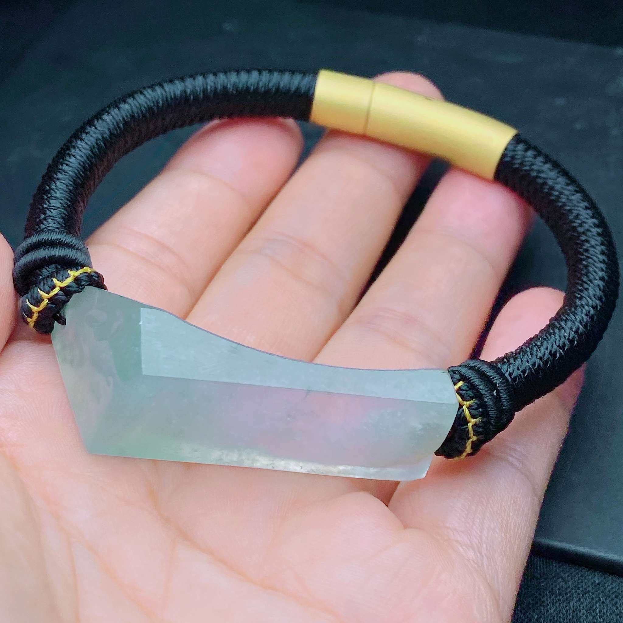 缅甸天然翡翠a货冰飘花随形手牌男女款zp,尺寸:46.1-13.5-12mm