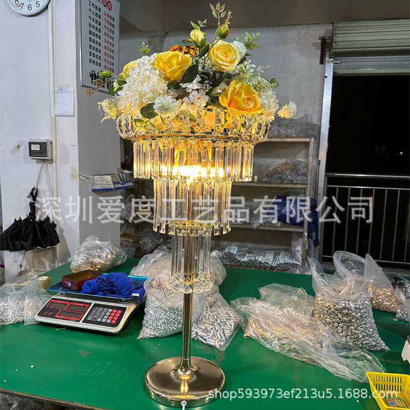 婚庆装饰桌花器摆件亚克力水晶路引灯酒店婚礼舞台签到处花架