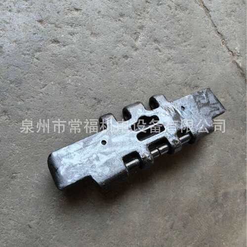 挖掘机E336旋挖钻机推土机配件护链器
