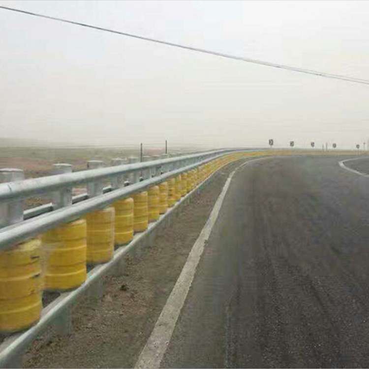 厂家滚筒式旋转桶护栏 道路桥梁旋转桶防护栏 EVA防撞桶护栏