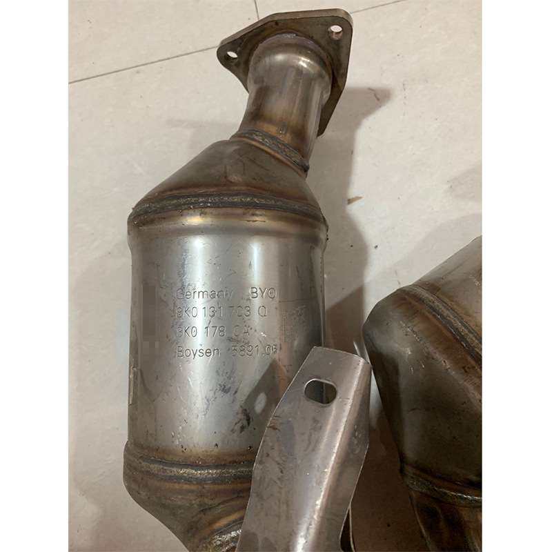 A6L C7 A5 A7 2.5 2.8 3.0T 三元催化器 排气管
