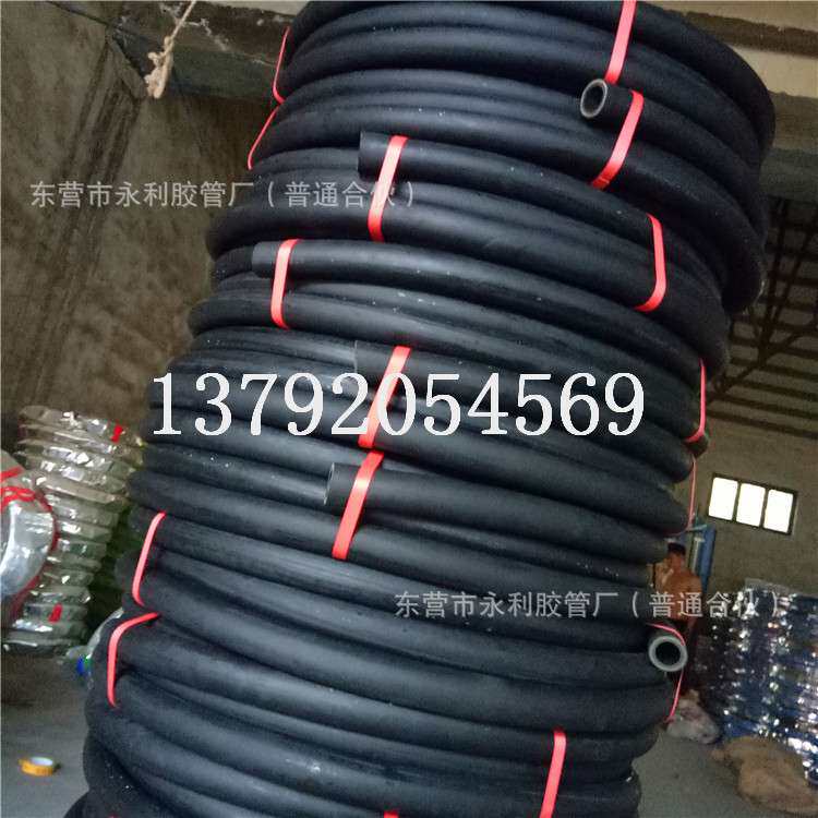 高压夹布橡胶管东营永利制造光面夹布输水胶管光面穿线胶管