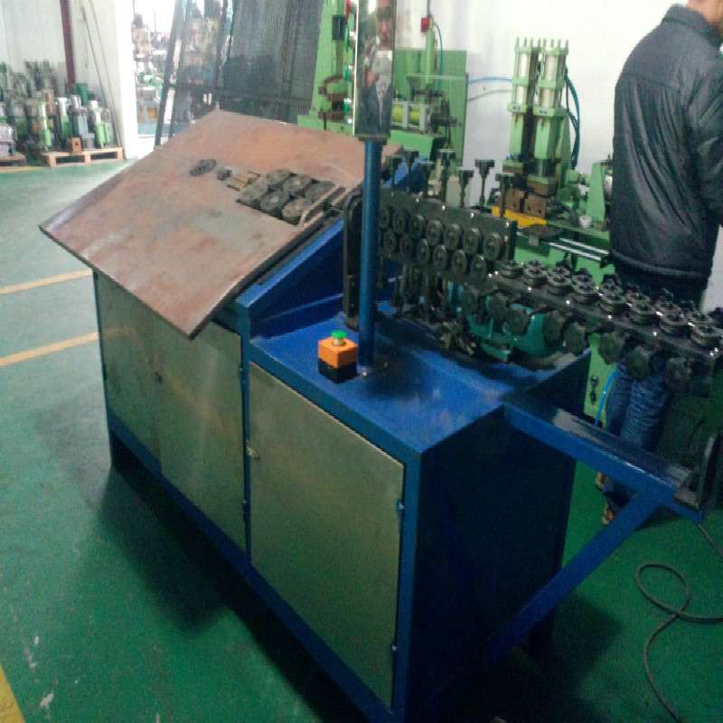 广东全自动数控弯线机 浴室架三角柜成型机 小怪物铁线成型机