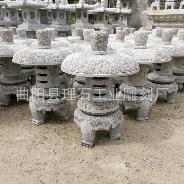 厂家供应石雕灯笼青石仿古石灯笼庭院大理石石灯笼户外装饰摆件