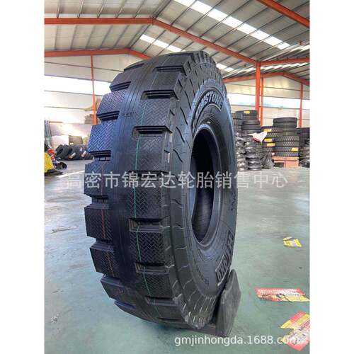 矿山轮胎1200R20胎顶5+1结构带束层22层级轮胎