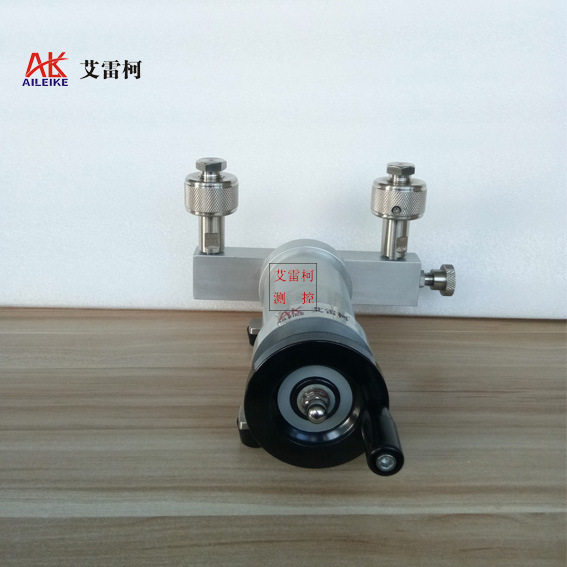 便携手持压力发生器-90~600KPa