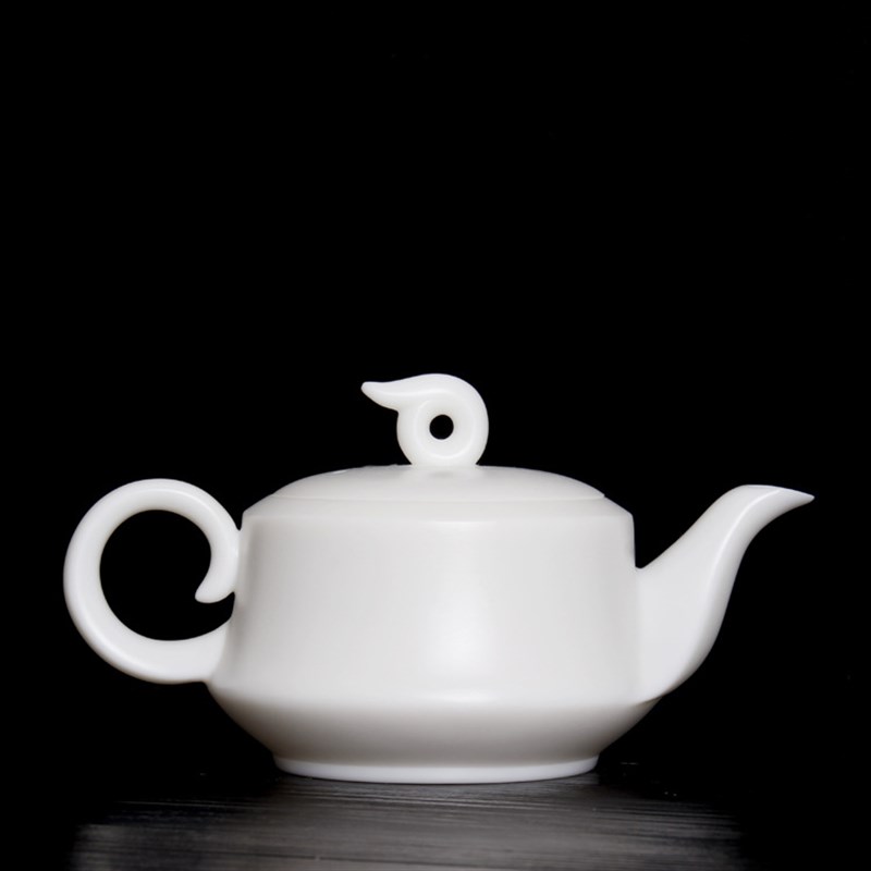 高档羊脂玉瓷镶银荷花r鱼茶壶中国白茶壶陶瓷灯壶单壶白银瓷茶器