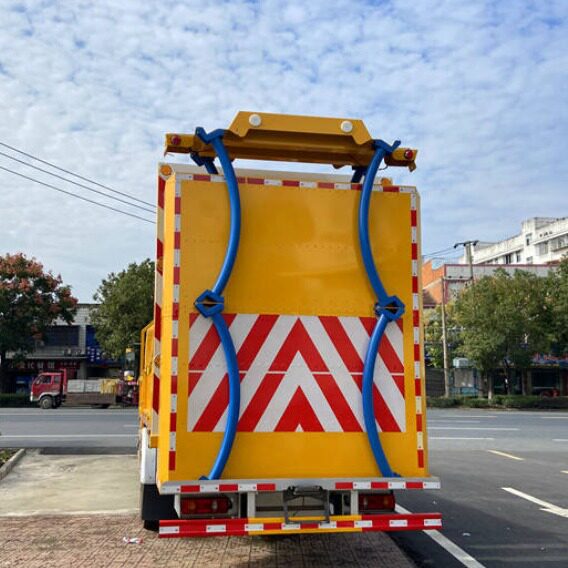 防撞缓冲车 80K缓冲包 用于道路施工安全防撞