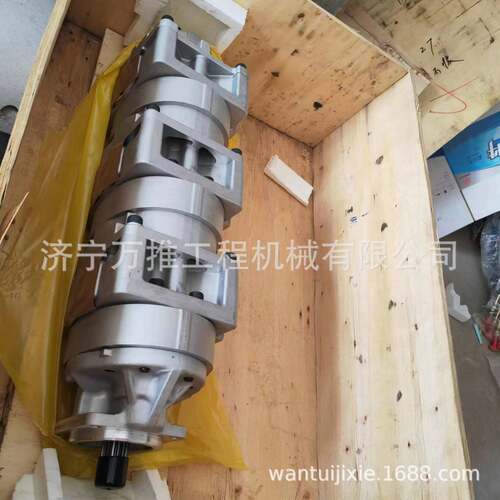 WA600-3  装载机 齿轮泵 705-53-42000   WA600泵705-53-42010