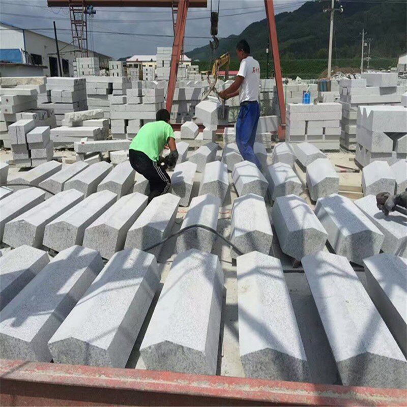 吉林长春哈尔滨花岗岩石材价格路边石立道牙吉林白天岗白产地