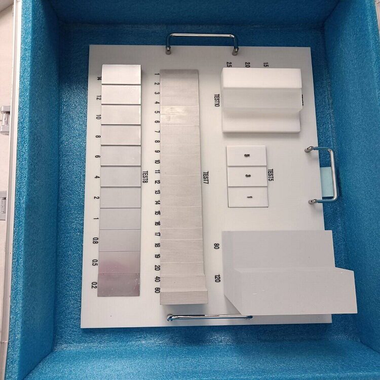 X射线透射式货物安全检查模体