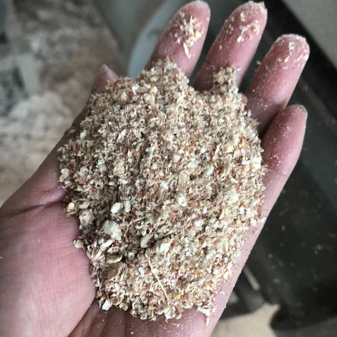 自动进料竹子树根粉碎机 食用菌木头木屑粉碎机 园林树枝粉碎机