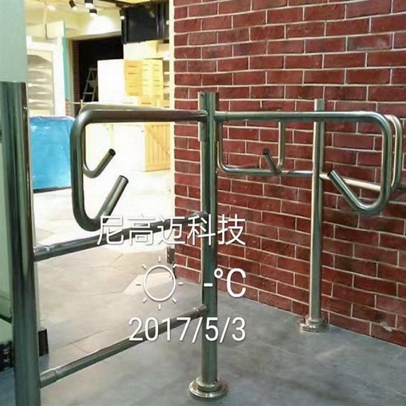 单向导流器 人行道出q口禁行门 半高十字不锈钢旋转单向门