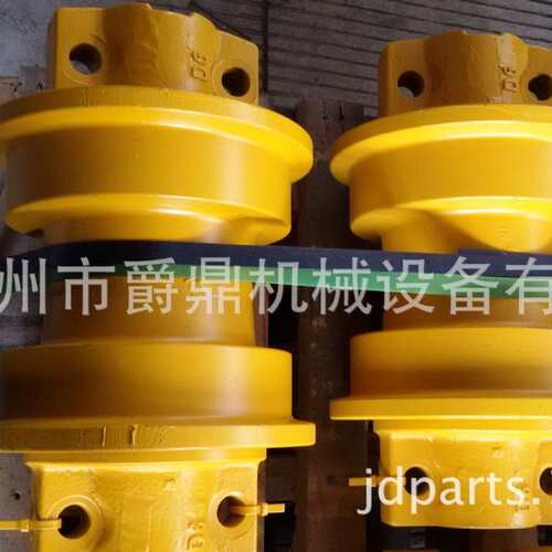 工厂直销挖掘机底盘件支重轮Case1650 推土机挖机配件底轮承重轮