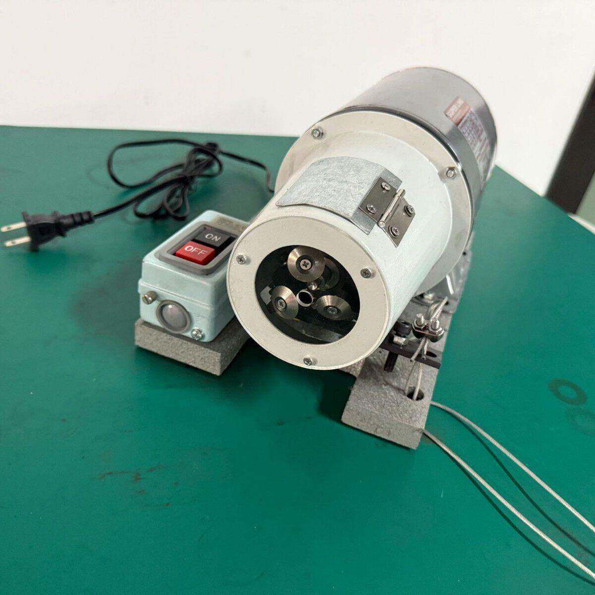 新款剥皮扭线机电线橡半剥捻线JB机厂线多芯线护胶套线自动剥线机