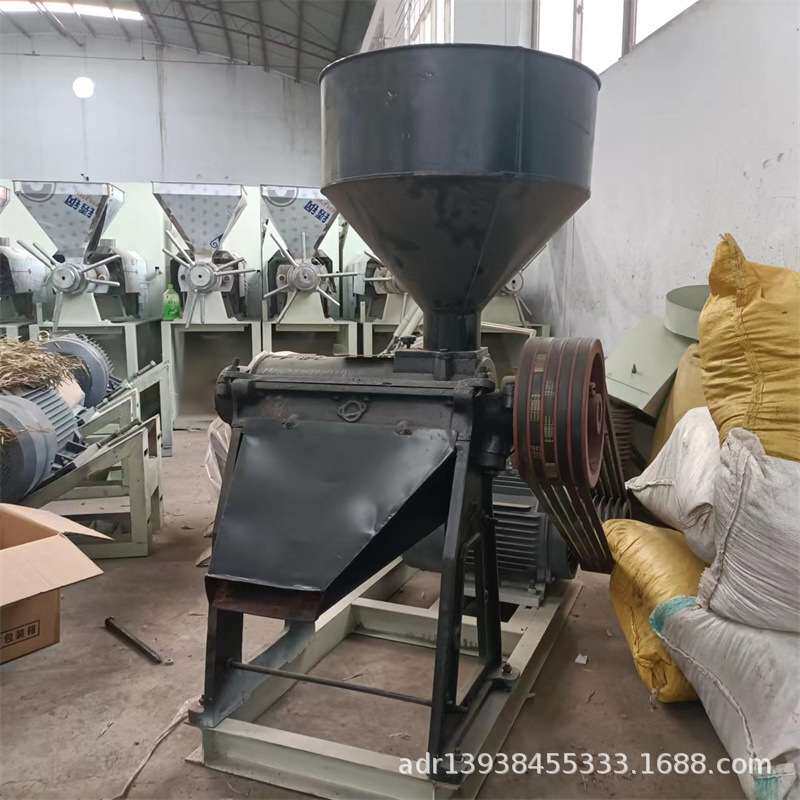 夹仁核桃破碎机 油坊用山核桃破壳粉碎机 大小型铁核桃粉碎分离机