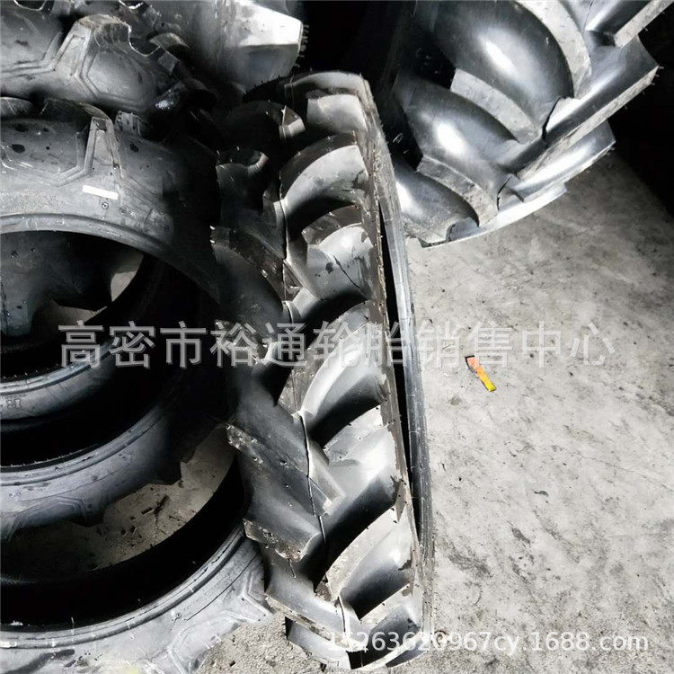 桦林农用拖拉机轮胎8.39.511.212.4-13.6-24-28R1花纹配钢圈
