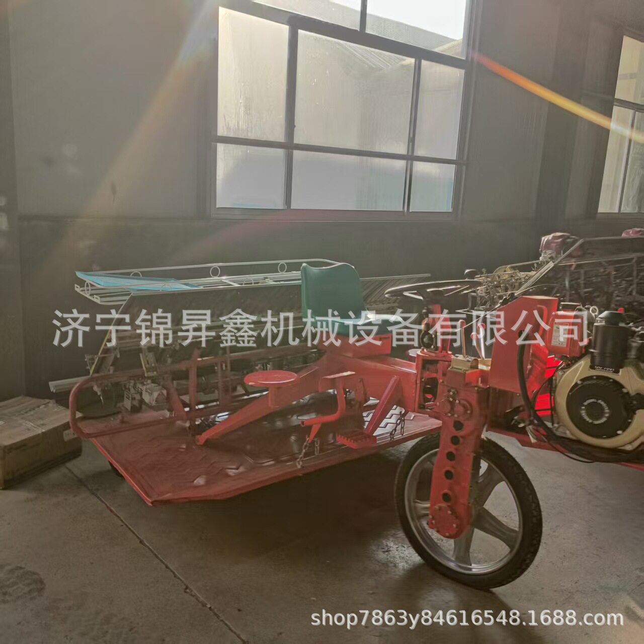 大型水田乘坐式六行高速低速水稻插秧机 手动四行秧苗种植机