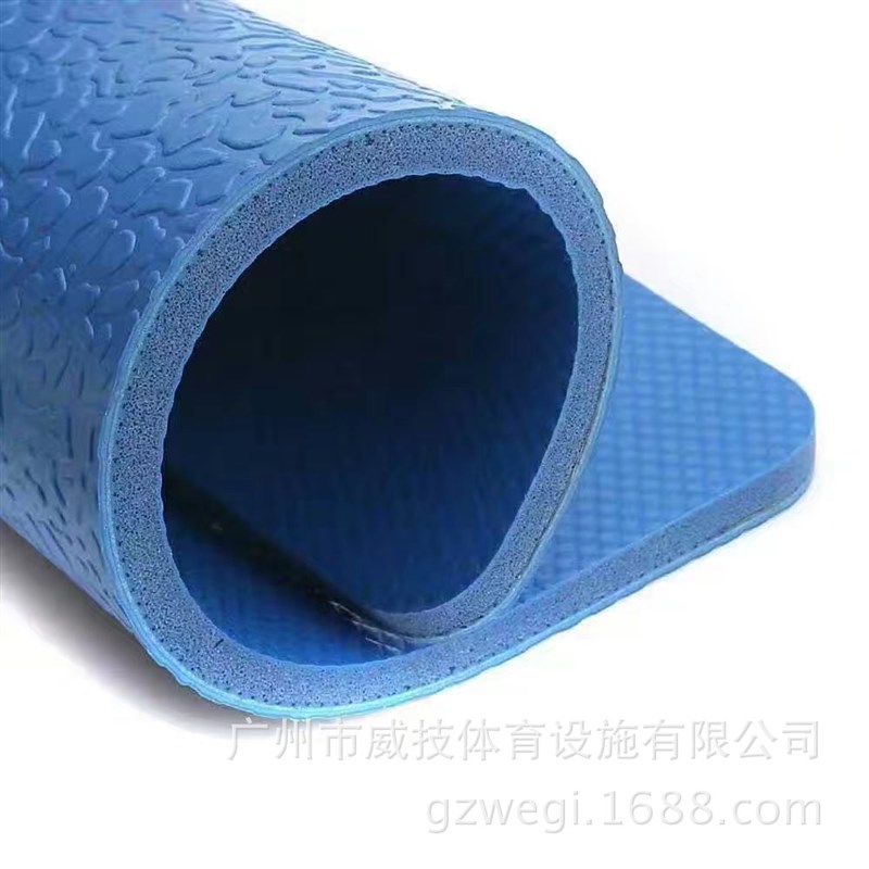 厂家直供PVC卷材地板 篮球场羽毛球场 耐磨加厚塑胶运动地板