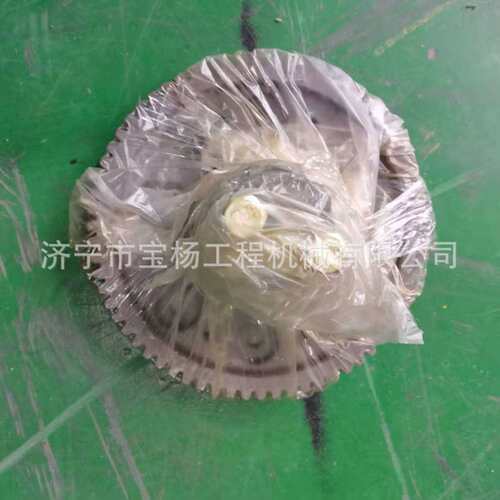 TY130 SD13推土机变速箱齿轮轴10Y-11-00010工程机械配件